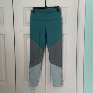 Aerie teal and grey leggings